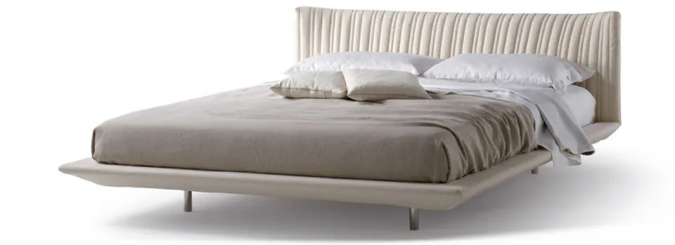 מיטה מרופדת Shellon של Desiree