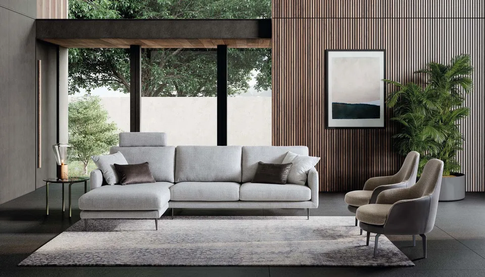ספה Tidy של LeComfort עם מבנה דק ורגליים גבוהות