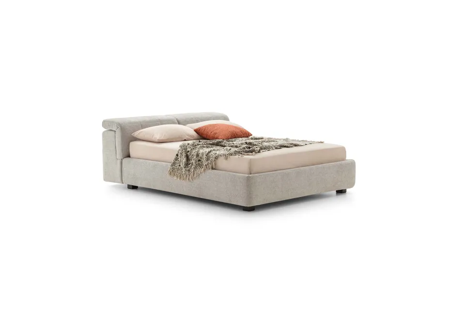 מיטה מרופדת Tower של LeComfort עם משענות ראש מתכווננות