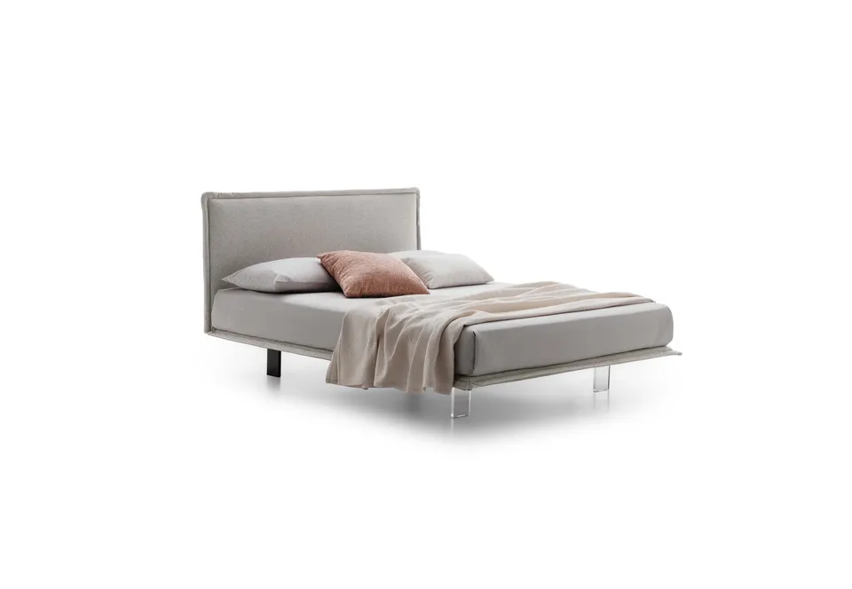 מיטה זוגית מרופדת Vasco של LeComfort