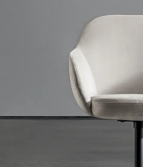Sovet Italia Cadira Girevole — תמונה 4