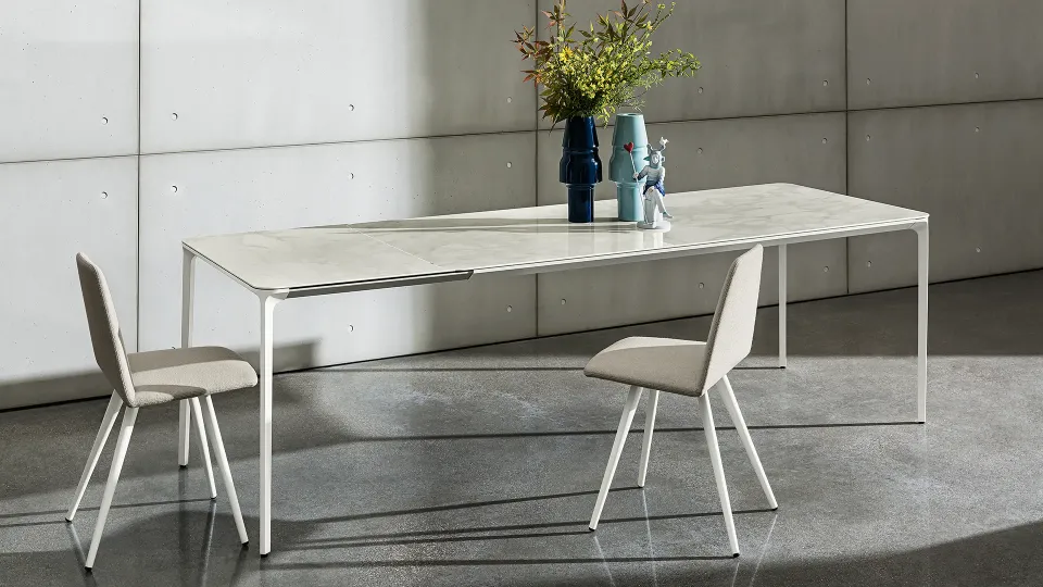 שולחן אוכל נפתח Slim Extensible של Sovet