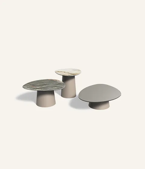 שולחן קפה Totem Drop של Sovet Italia